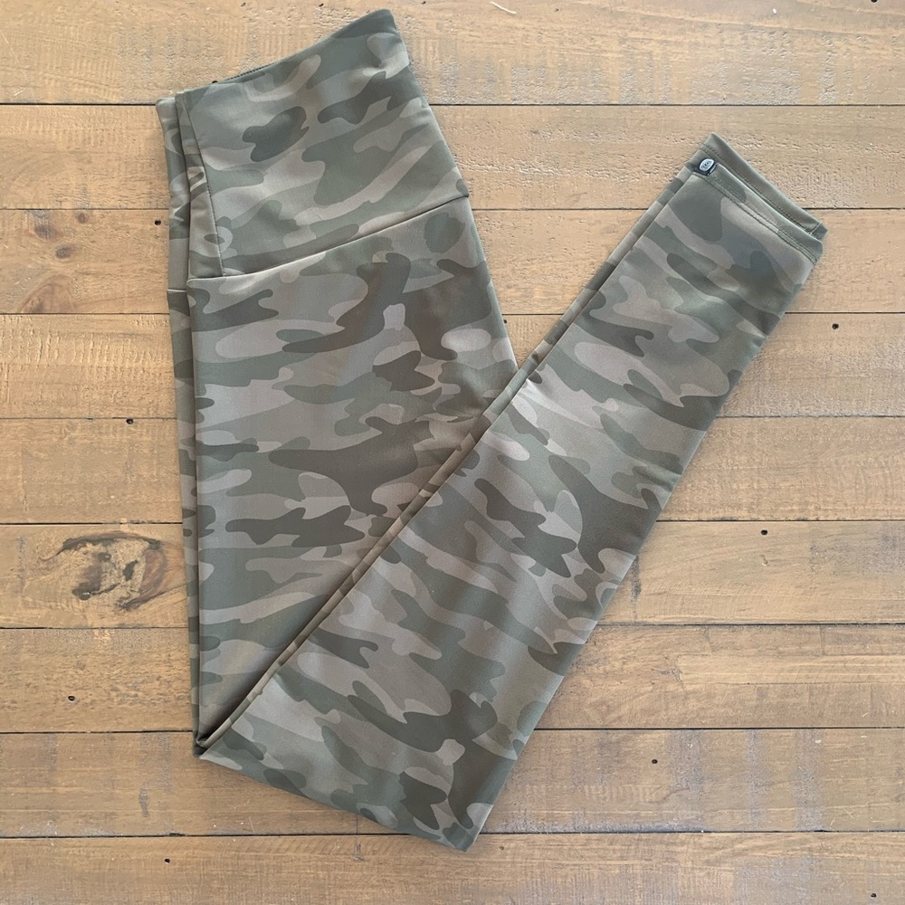 Onzie Green Camo Legging